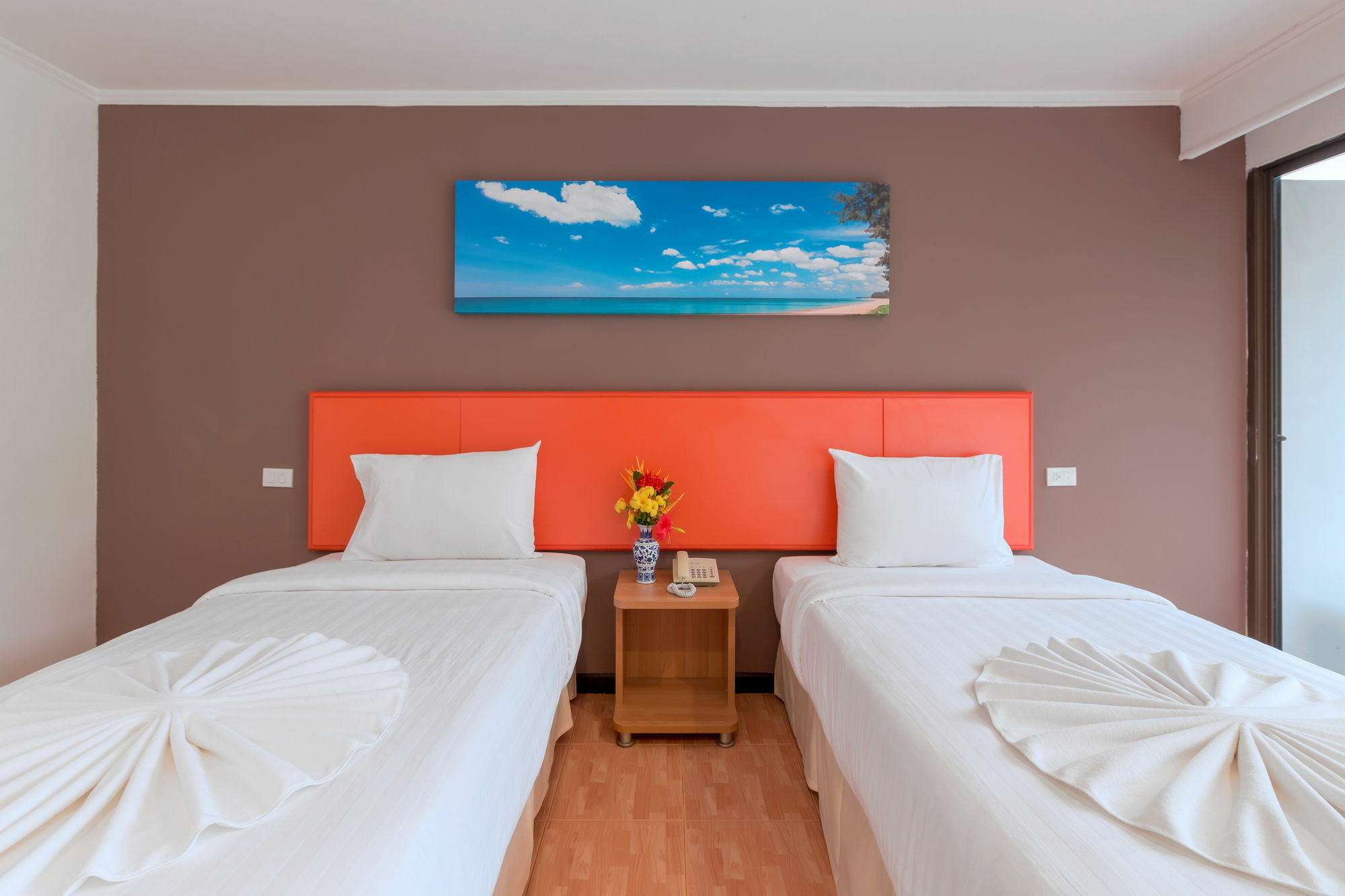 Patong 7Days Premium Hotel Phuket Ngoại thất bức ảnh