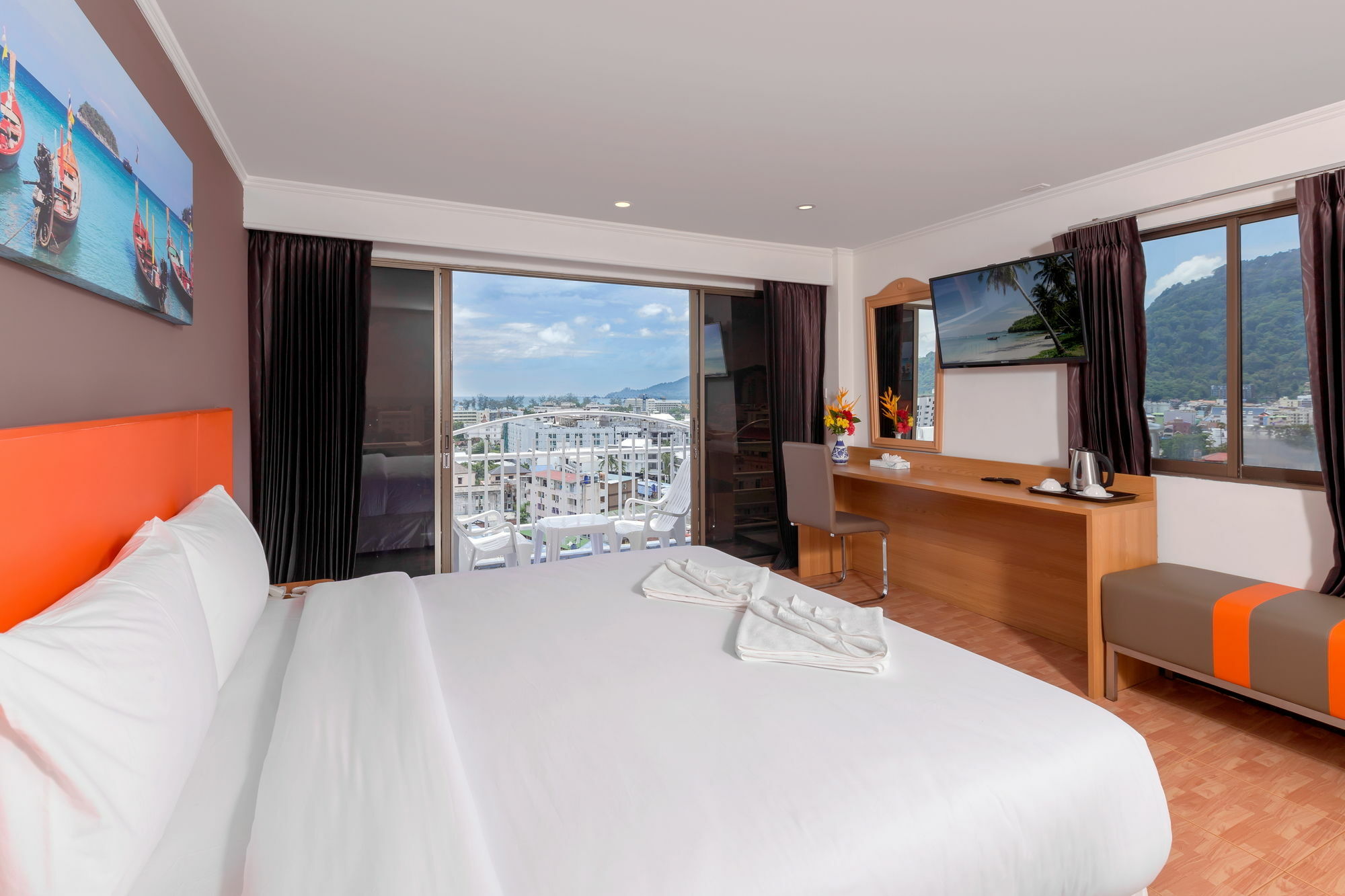 Patong 7Days Premium Hotel Phuket Ngoại thất bức ảnh