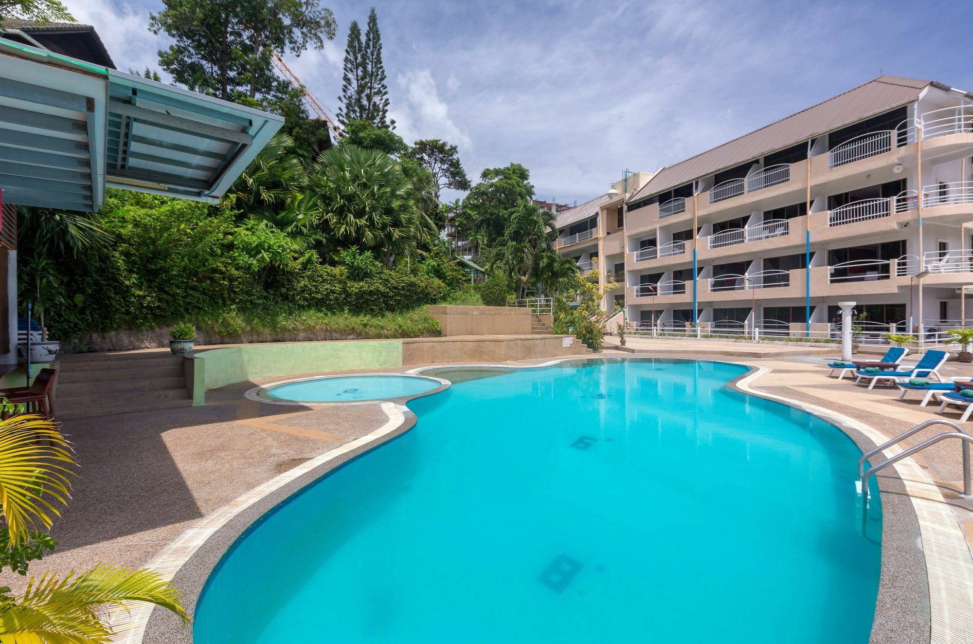 Patong 7Days Premium Hotel Phuket Ngoại thất bức ảnh