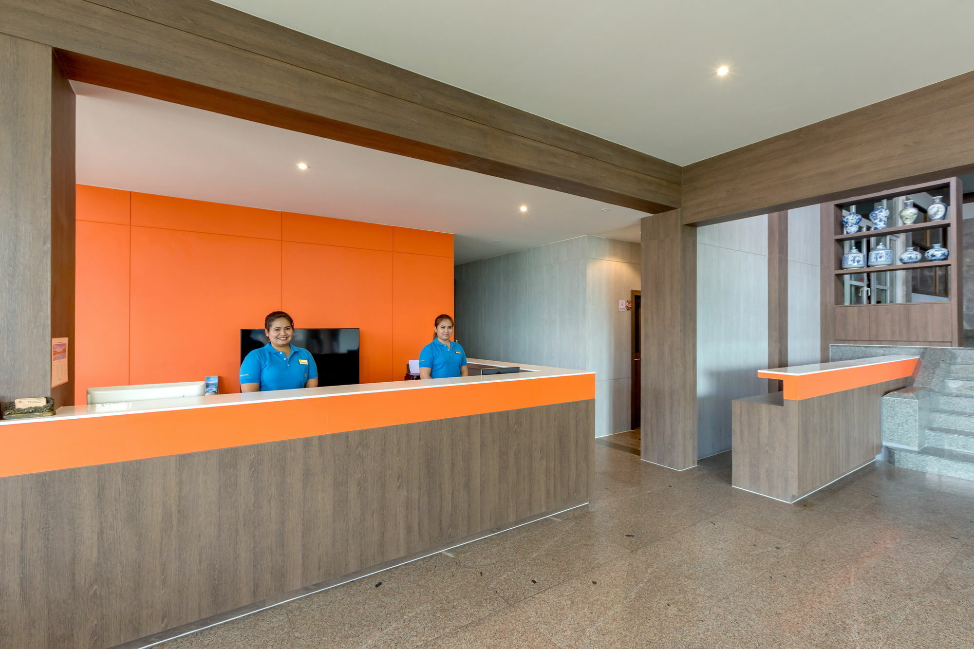 Patong 7Days Premium Hotel Phuket Ngoại thất bức ảnh