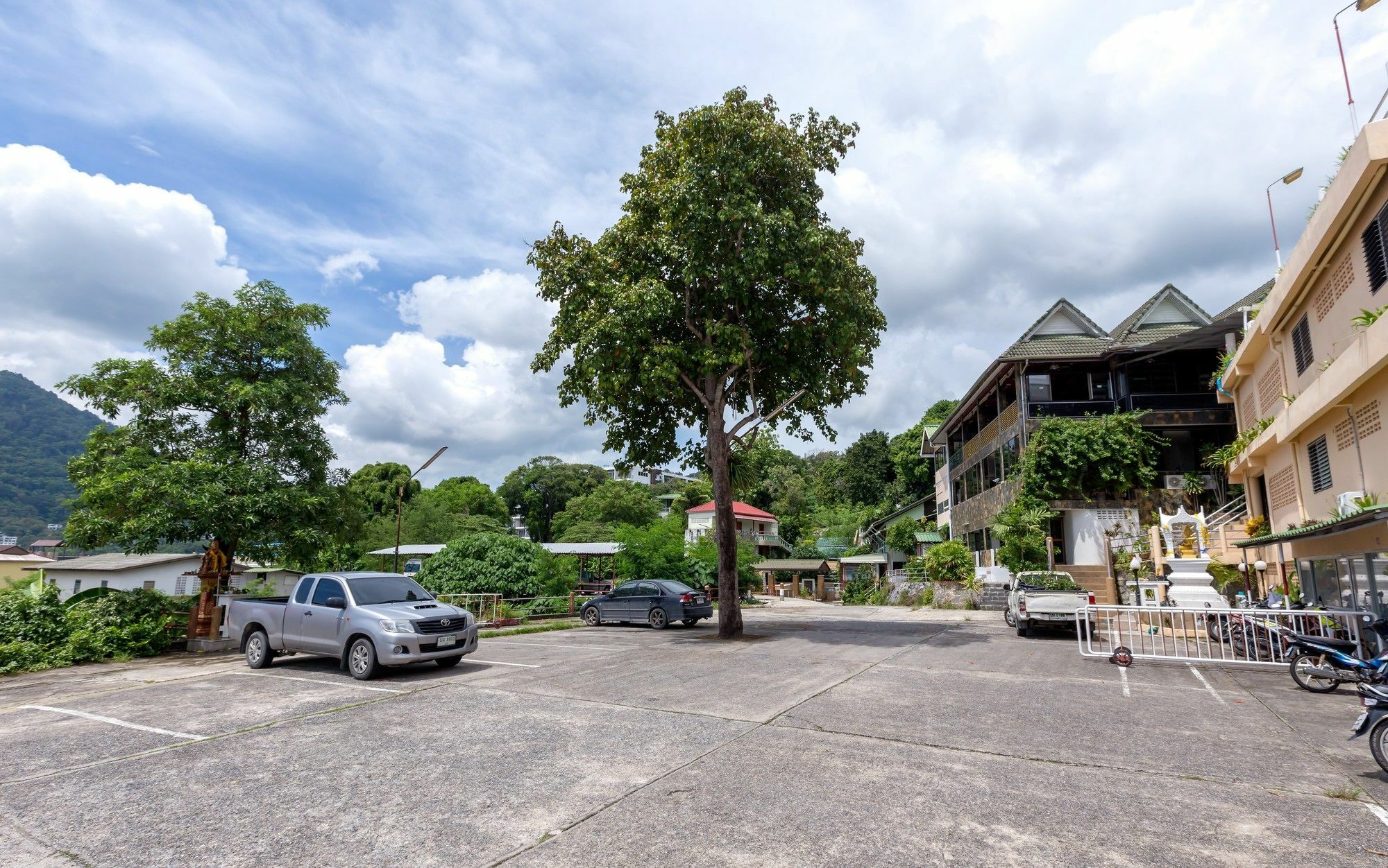Patong 7Days Premium Hotel Phuket Ngoại thất bức ảnh