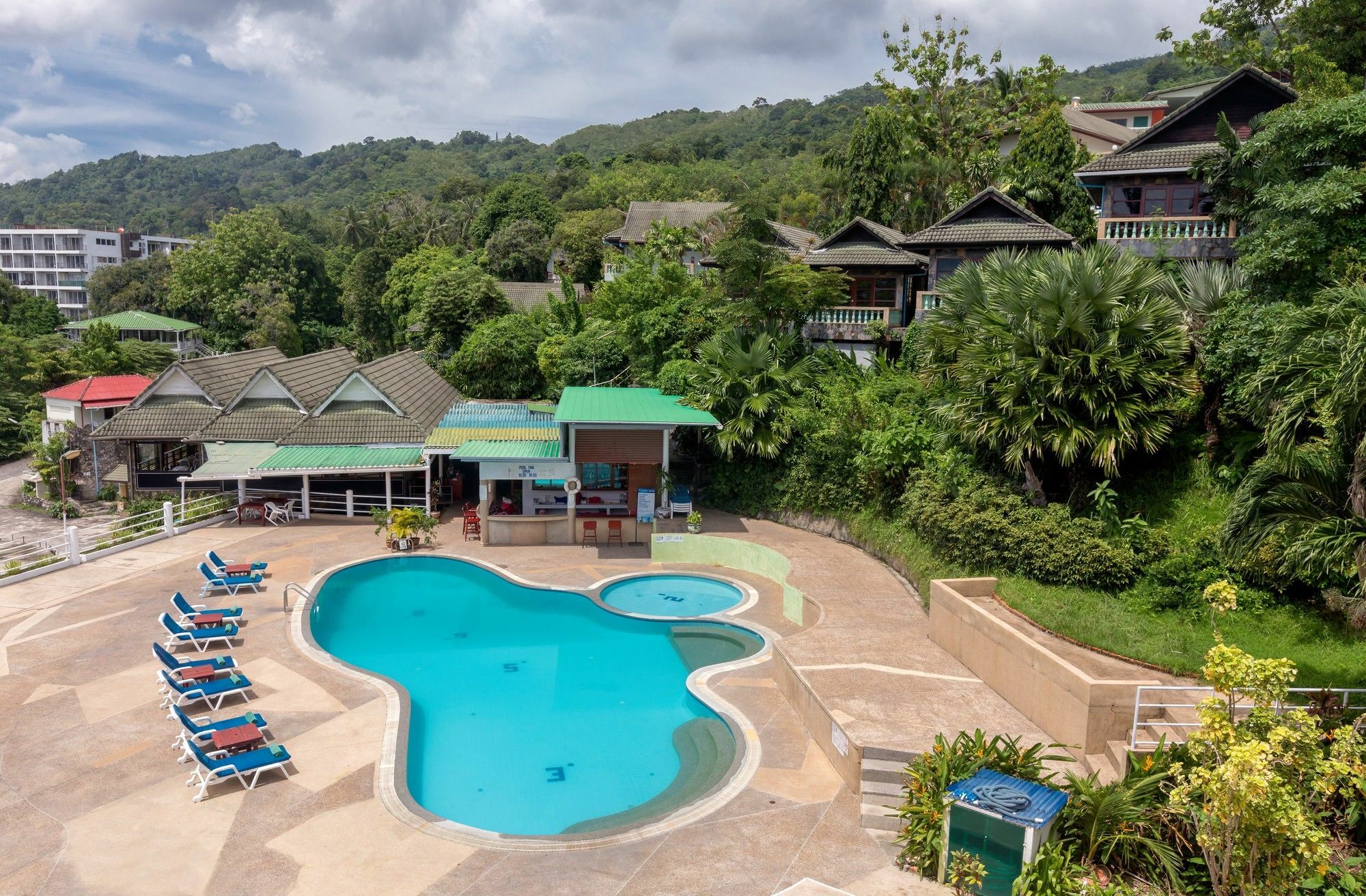 Patong 7Days Premium Hotel Phuket Ngoại thất bức ảnh