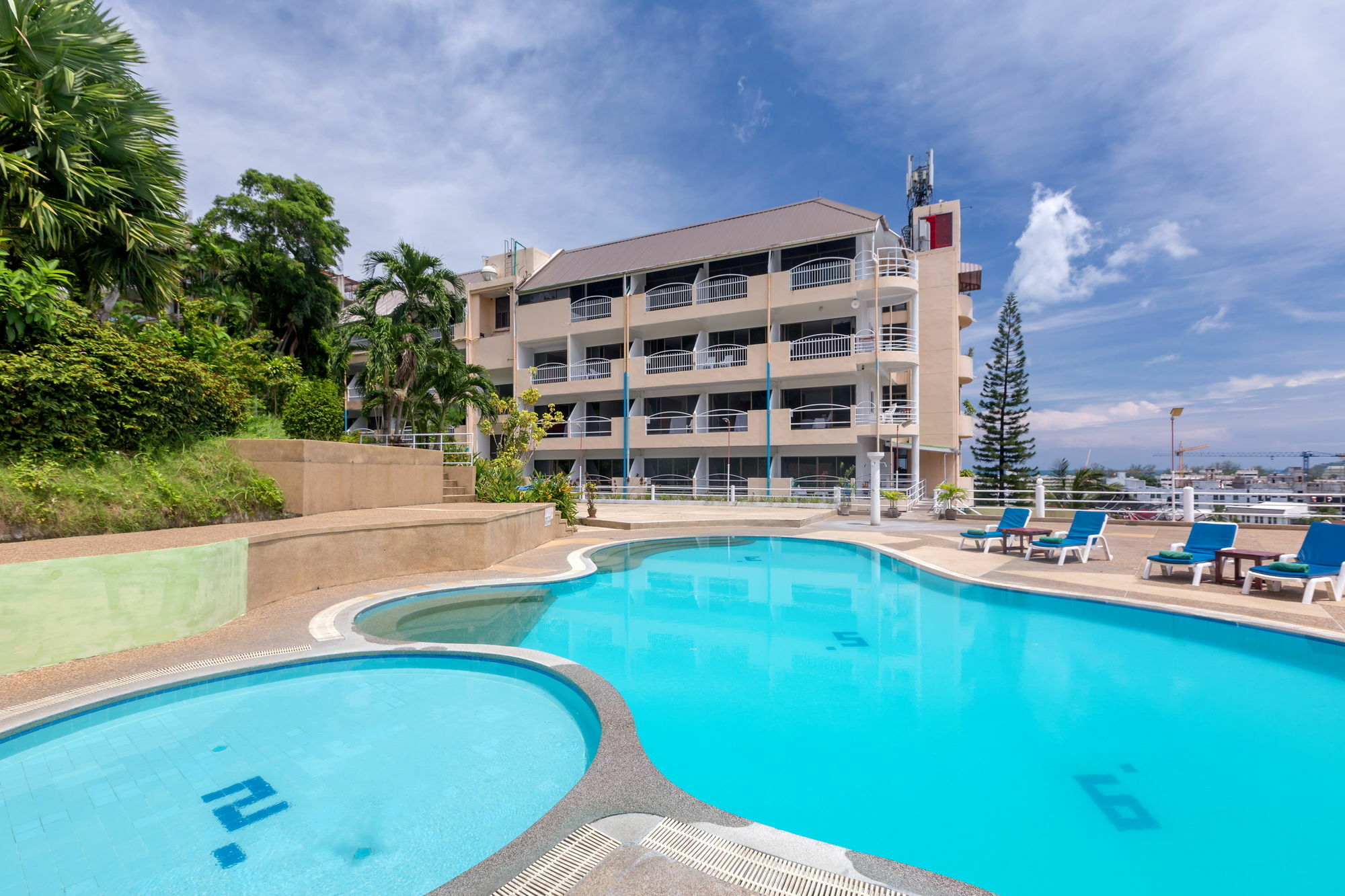 Patong 7Days Premium Hotel Phuket Ngoại thất bức ảnh