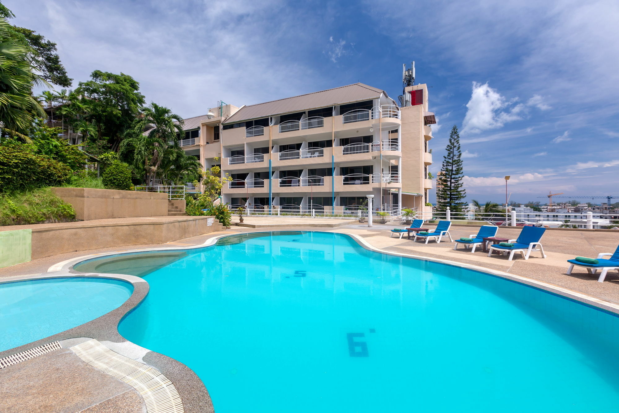 Patong 7Days Premium Hotel Phuket Ngoại thất bức ảnh